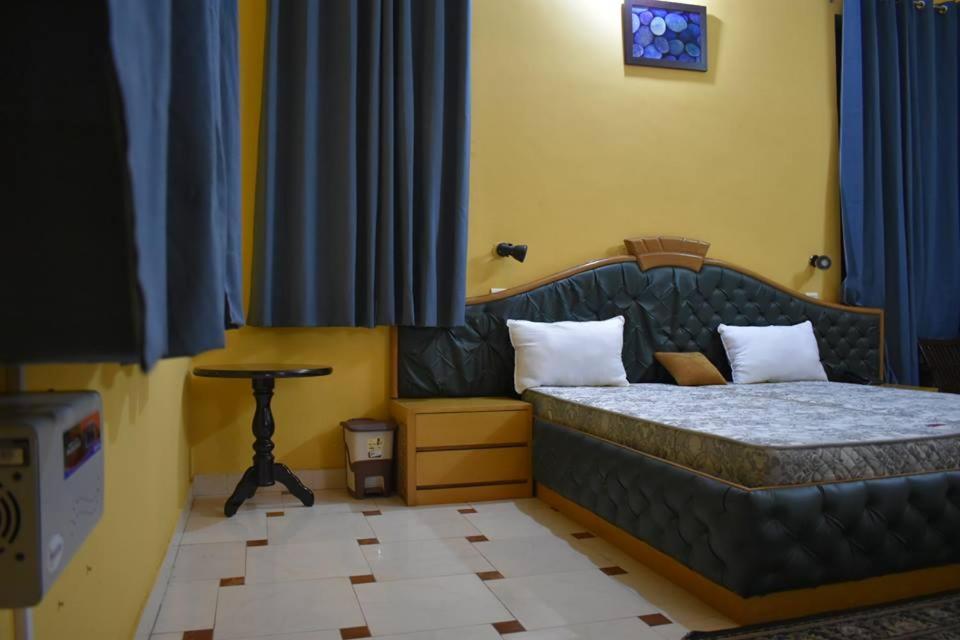 Kajipuria Resort Gajraula エクステリア 写真